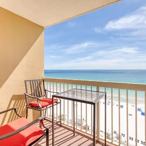 pelican-beach-resort-ii.panamacity-beachhotels.com/